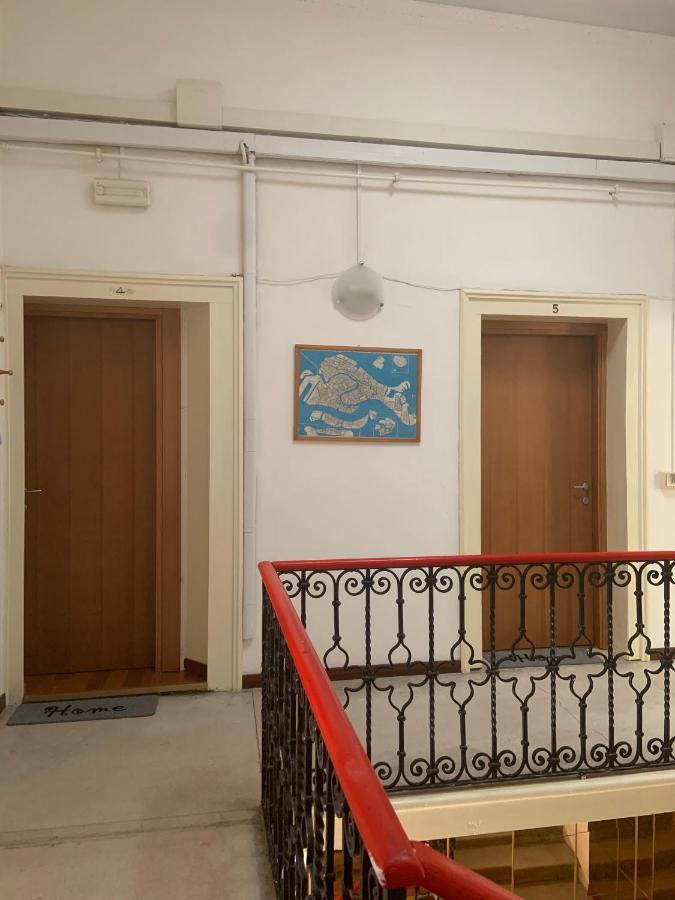 Archie'S House Vandrerhjem Venezia Eksteriør bilde